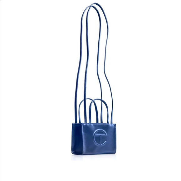 Telfar tote bag. Size small. Newest drop color Cobalt blue. Happy Poshing 🌺 - Picture 2 of 4